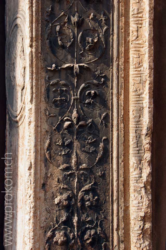 Filigrane Bildhauerarbeit