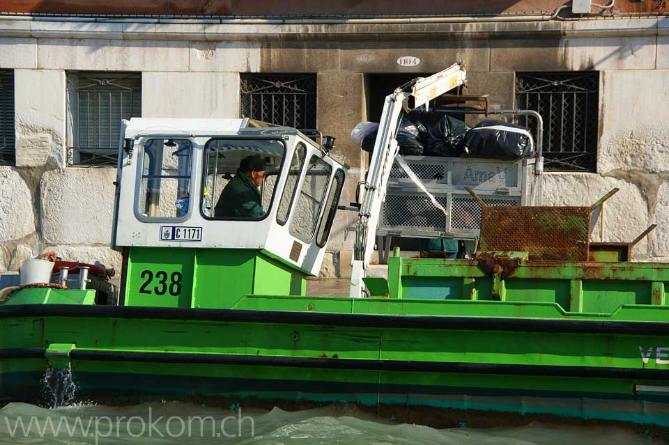 Venedig, Welt der Schiffer, A | Venice, world of skippers, A | Италия, венеция, свет шкиперов, А | Venezia, mondo di barcaiuoli