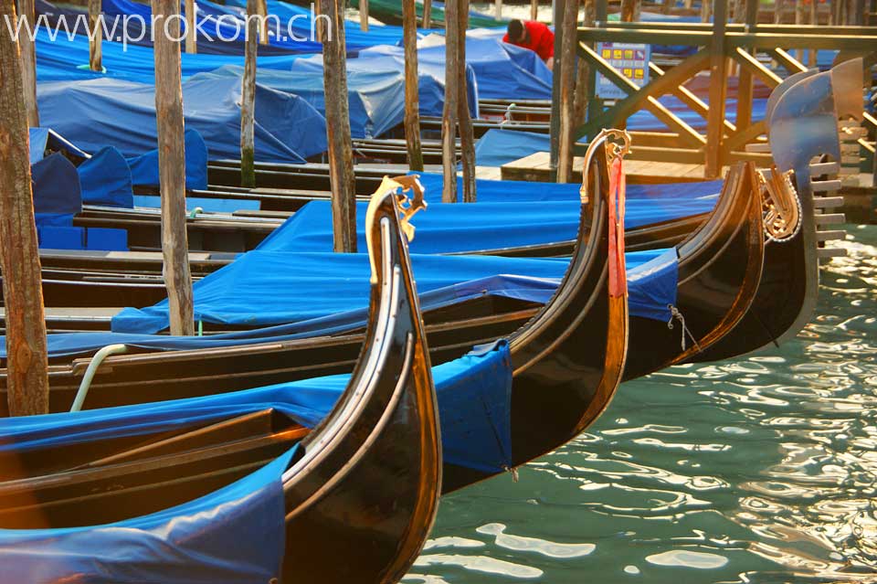 Venedig, Welt der Schiffer, A | Venice, world of skippers, A | Италия, венеция, свет шкиперов, А | Venezia, mondo di barcaiuoli