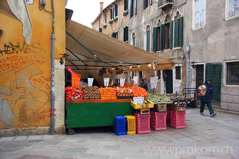 Markt, Läden, market, shops, рынок, магазины, mercato, negozi