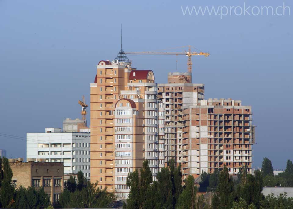 Kompositionam Bau: sehr individuell. Druschbi Narodiw